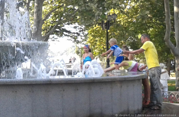 фонтан в Севастополе